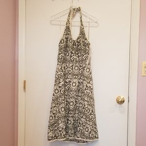 Jones New York halter dress size 6 moss green & iv